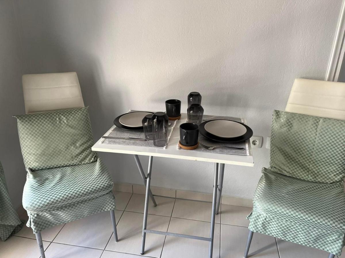 أرتيميدا Sea View Apartments Near Athens Airport 02 المظهر الخارجي الصورة